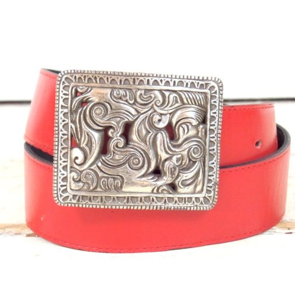 90s vintage wide red faux leather silver metal buckle statement belt - Picture 3 of 5